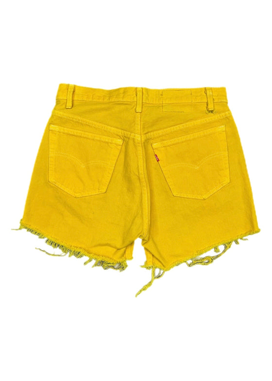 90's yellow levi's shorts