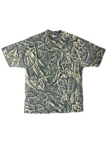  90's mossy oak camo tee