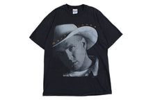  90s Garth Brooks tee
