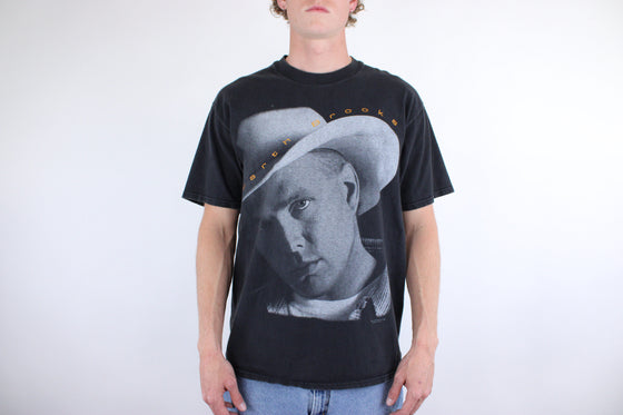 90s Garth Brooks tee