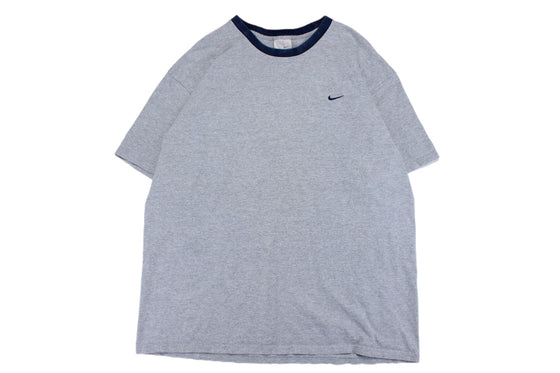 Vintage 2000s nike swish embroidered tee